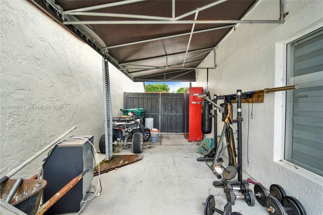 6661 SW 127th Path, Miami, FL 33183