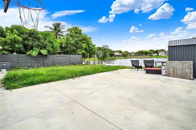 6661 SW 127th Path, Miami, FL 33183