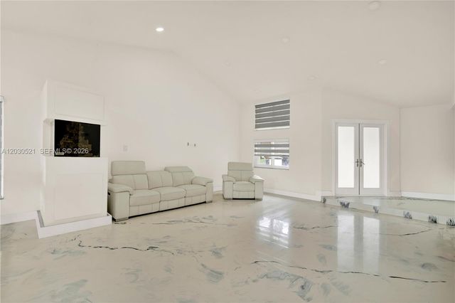 6661 SW 127th Path, Miami, FL 33183