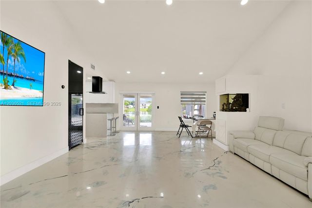 6661 SW 127th Path, Miami, FL 33183