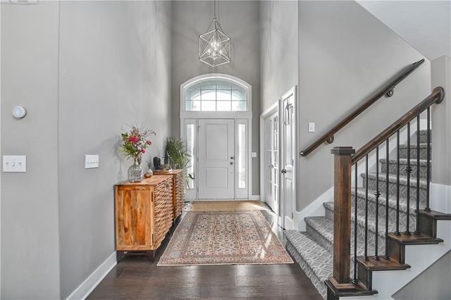 1500 NW 59th Street, Kansas City, MO 64118