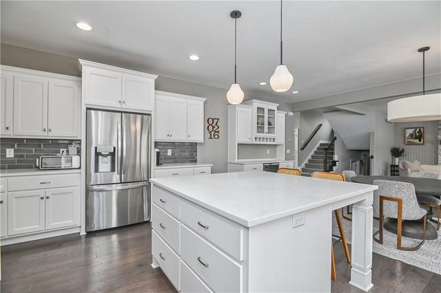1500 NW 59th Street, Kansas City, MO 64118