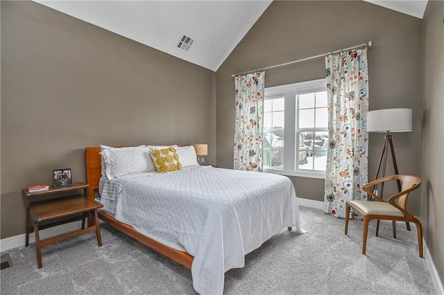 1500 NW 59th Street, Kansas City, MO 64118
