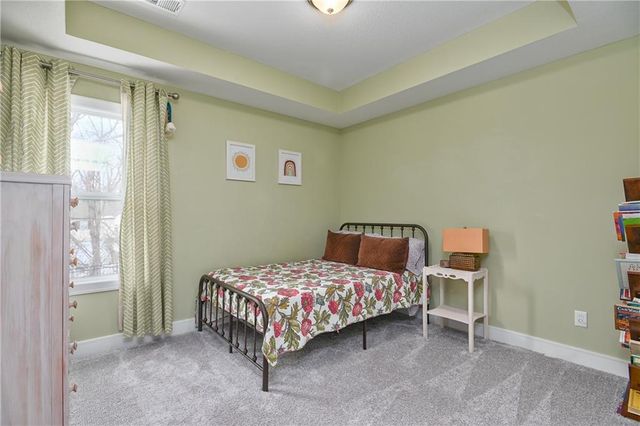 1500 NW 59th Street, Kansas City, MO 64118