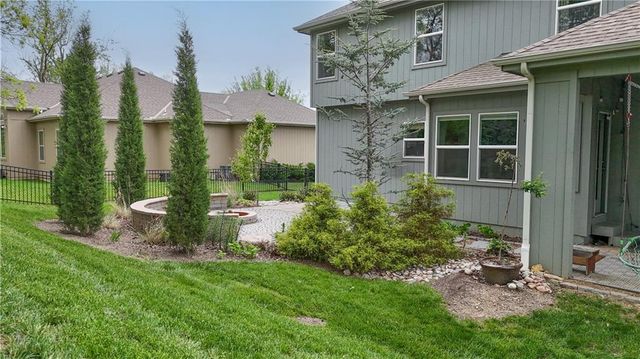 1500 NW 59th Street, Kansas City, MO 64118