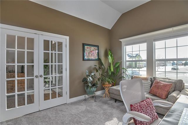 1500 NW 59th Street, Kansas City, MO 64118