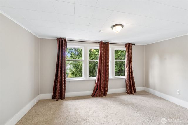 150 NW 84th Street, Seattle, WA 98117
