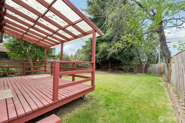 150 NW 84th Street, Seattle, WA 98117