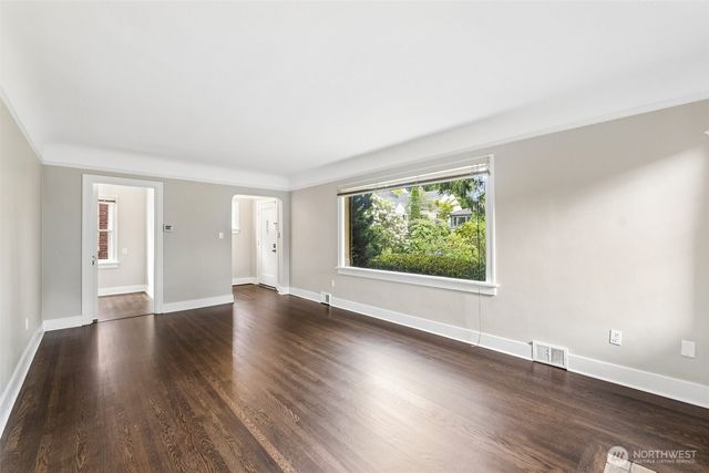 150 NW 84th Street, Seattle, WA 98117