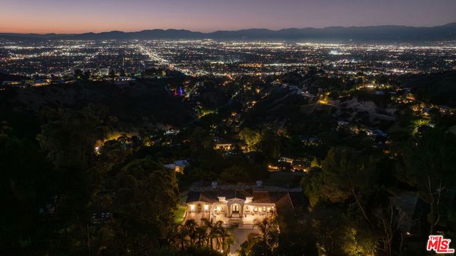 14655 Mulholland Drive, Los Angeles, CA 90077