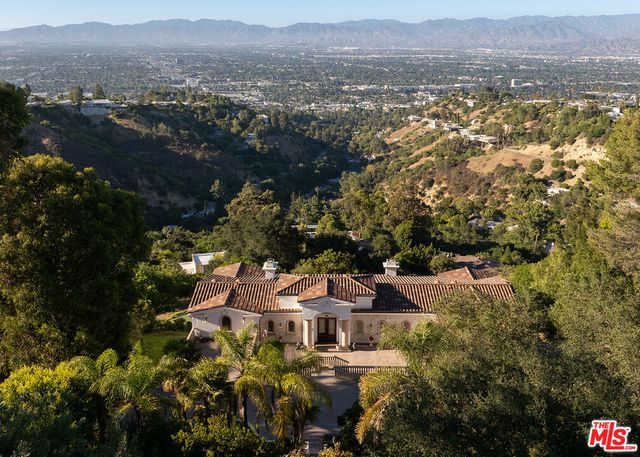 14655 Mulholland Drive, Los Angeles, CA 90077