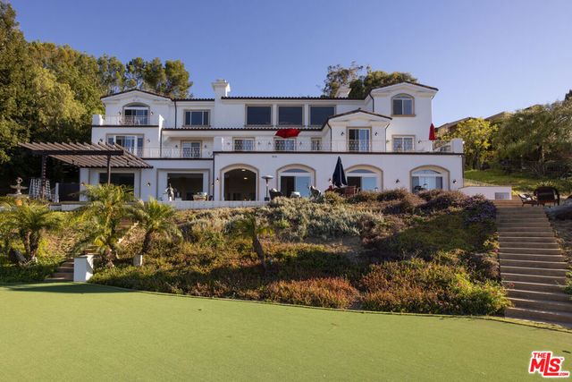 14655 Mulholland Drive, Los Angeles, CA 90077