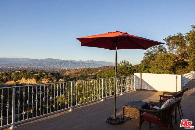 14655 Mulholland Drive, Los Angeles, CA 90077