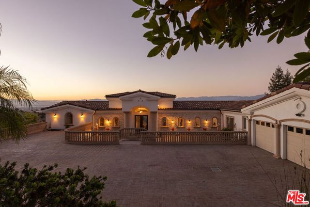 14655 Mulholland Drive, Los Angeles, CA 90077