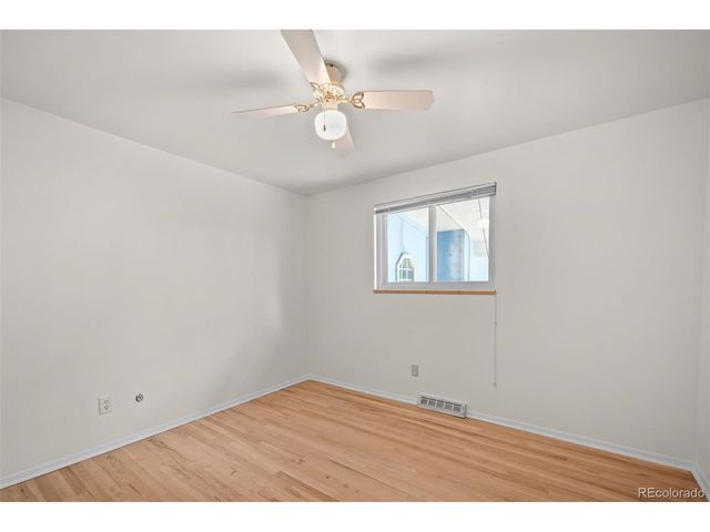 1521 Utah St, Golden, CO 80401