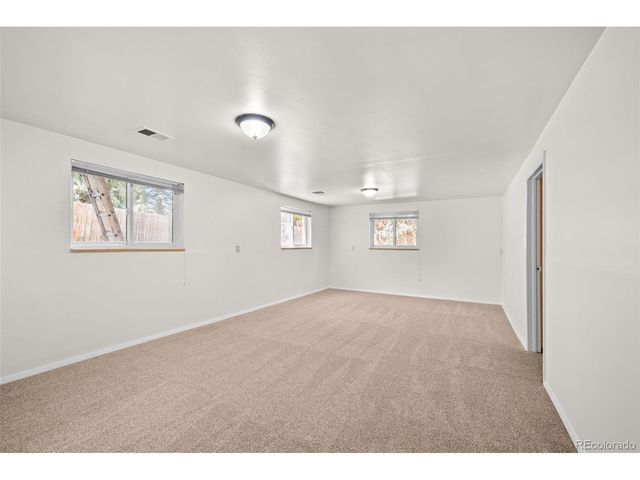 1521 Utah St, Golden, CO 80401