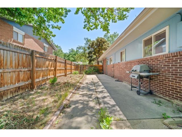 1521 Utah St, Golden, CO 80401