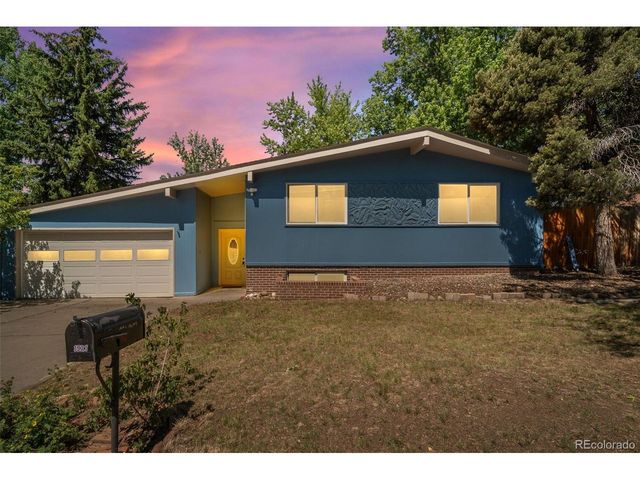 1521 Utah St, Golden, CO 80401
