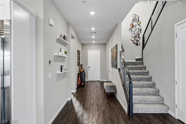 743 Glowing Horizon Street, Henderson, NV 89052