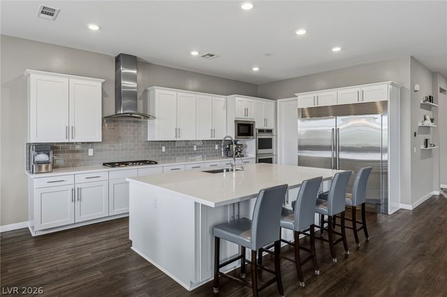 743 Glowing Horizon Street, Henderson, NV 89052