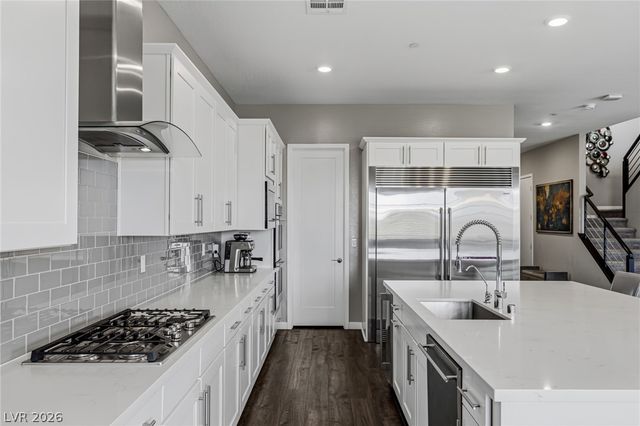 743 Glowing Horizon Street, Henderson, NV 89052