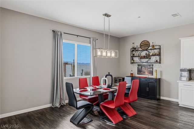 743 Glowing Horizon Street, Henderson, NV 89052