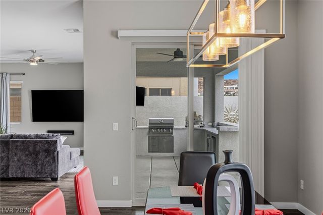 743 Glowing Horizon Street, Henderson, NV 89052