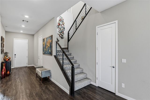 743 Glowing Horizon Street, Henderson, NV 89052
