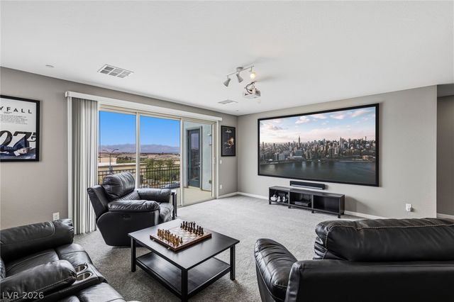743 Glowing Horizon Street, Henderson, NV 89052