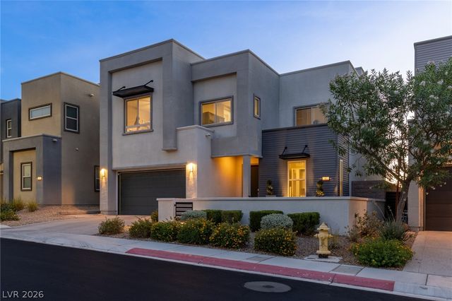743 Glowing Horizon Street, Henderson, NV 89052