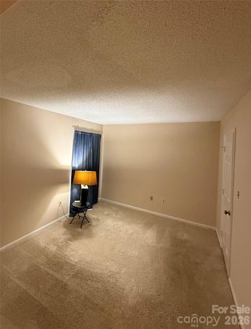 7209 Winery Lane, Charlotte, NC 28227