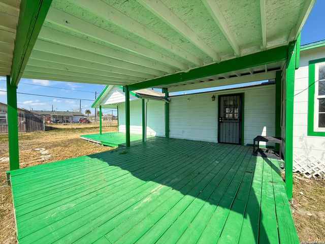 2325 1st, Ingleside, TX 78362
