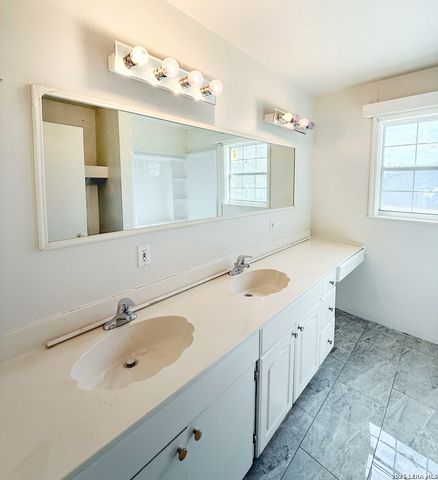 2325 1st, Ingleside, TX 78362