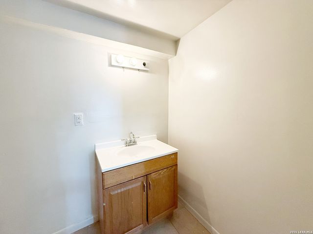 2325 1st, Ingleside, TX 78362