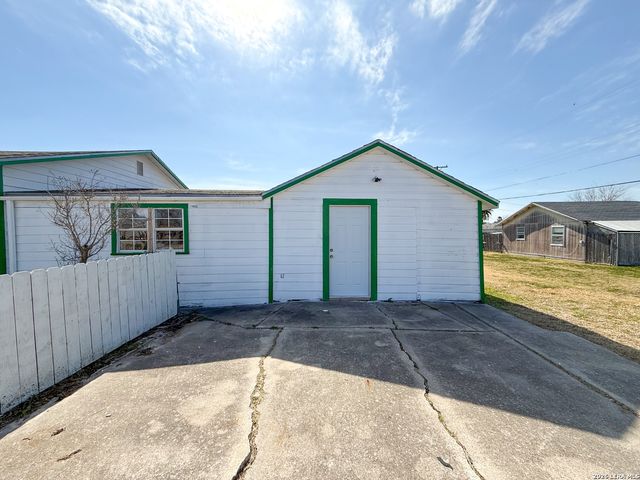 2325 1st, Ingleside, TX 78362