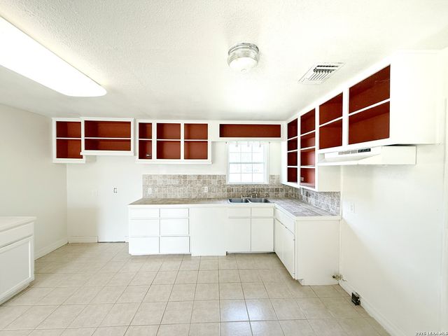 2325 1st, Ingleside, TX 78362