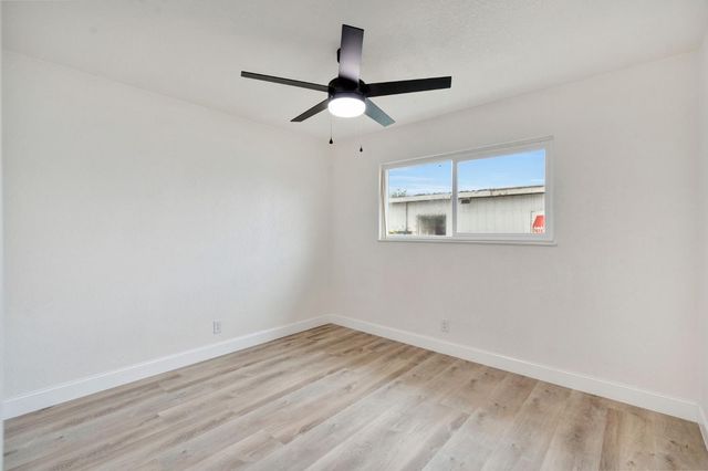 557 E Fantz Avenue, Fresno, CA 93706