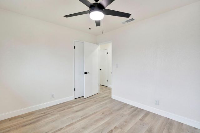 557 E Fantz Avenue, Fresno, CA 93706