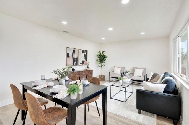 557 E Fantz Avenue, Fresno, CA 93706