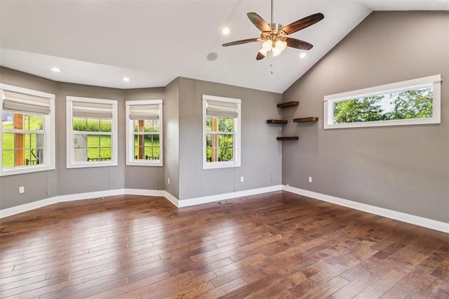 7501 Onyx Trail, Indianola, IA 50125