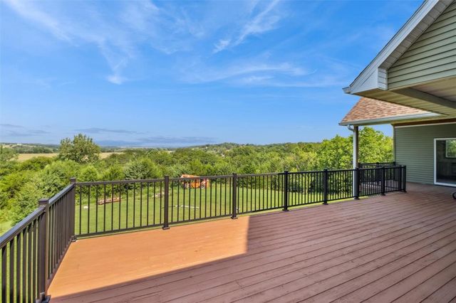 7501 Onyx Trail, Indianola, IA 50125