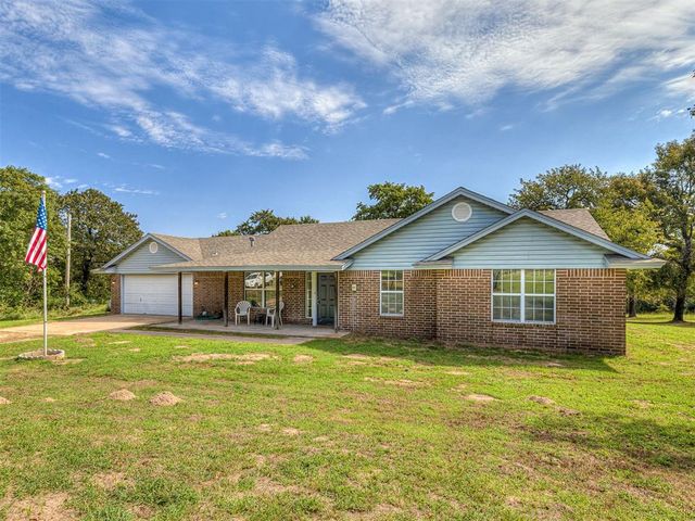 4601 Skyhawk Drive, Noble, OK 73068