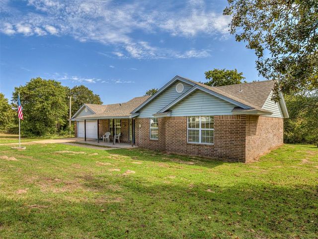 4601 Skyhawk Drive, Noble, OK 73068