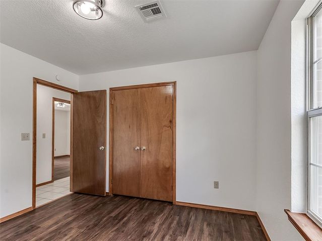 4601 Skyhawk Drive, Noble, OK 73068