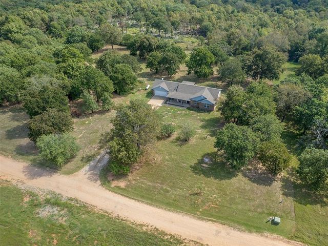 4601 Skyhawk Drive, Noble, OK 73068