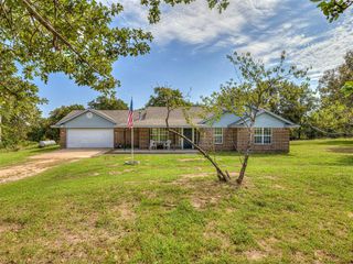 4601 Skyhawk Drive, Noble, OK 73068