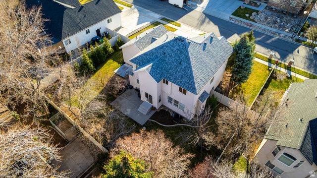 9525 S CARRIAGE CHASE LN, Sandy, UT 84092