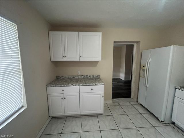 319 Montgomery AVE, Fort Myers, FL 33905