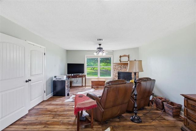 125 Phillips Road, Longville, LA 70652
