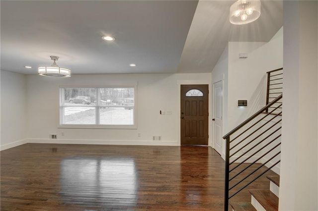 678 Church NW Street, Atlanta, GA 30318